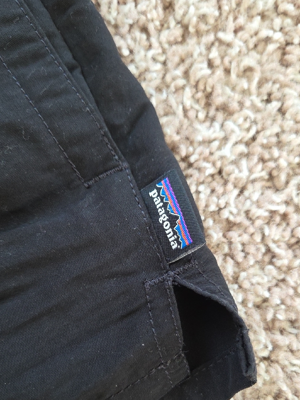 Patagonia Barely Baggies Shorts 2.5” - Picture 2 of 5